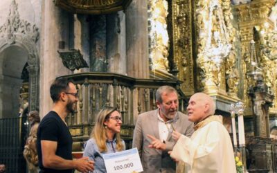 Concluye el Camino de Santiago el peregrino 100.000