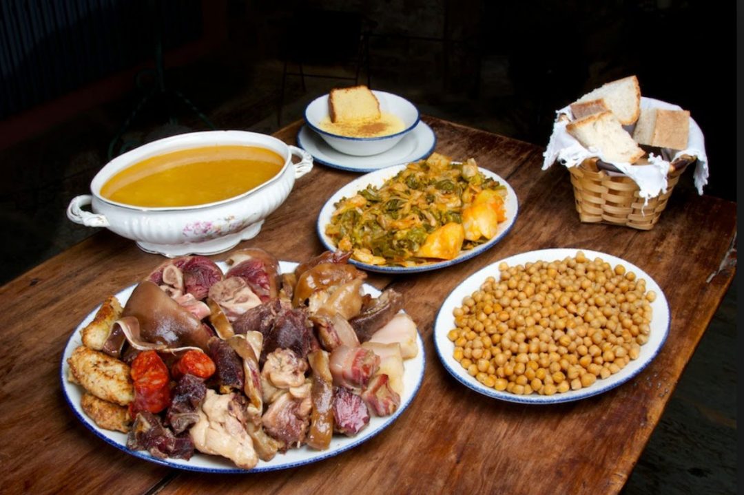 El Cocido Maragato, un plato típico del Camino de Santiago El Cocido Maragato, un plato típico del Camino de Santiago